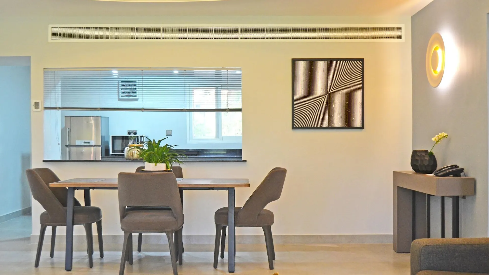 Marbella Resort Şarja 4*,  Birleşik Arap Emirlikleri
